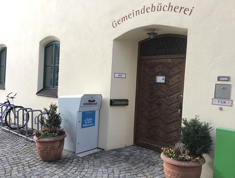 OUTDOOR Medienrückgabe- box / 1 Klappe OUTDOOR Medienrückgabe- box / 1 Klappe